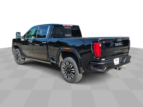 Used 2024 GMC Sierra 2500 Denali Ultimate AWD/4WD image 7