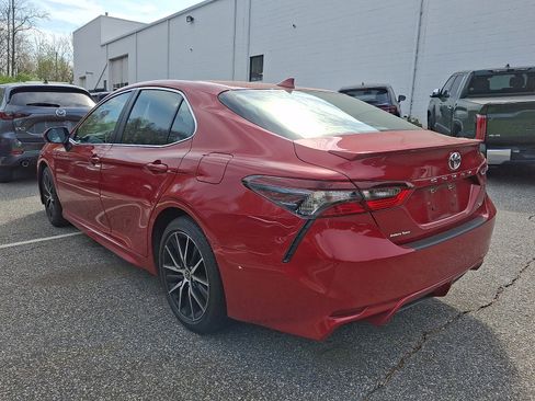 Certified 2024 Toyota Camry SE w/ Cold Weather Package FWD image 3