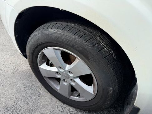 Used 2012 Dodge Journey SXT w/ Popular Equipment Group image 6