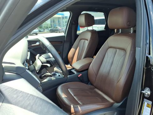 Used 2020 Audi Q5 2.0T Premium Plus AWD/4WD image 2