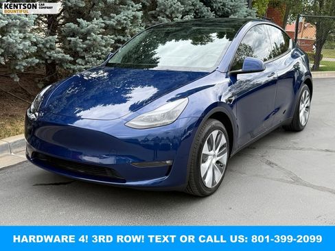 Used 2023 Tesla Model Y Long Range AWD/4WD image 3