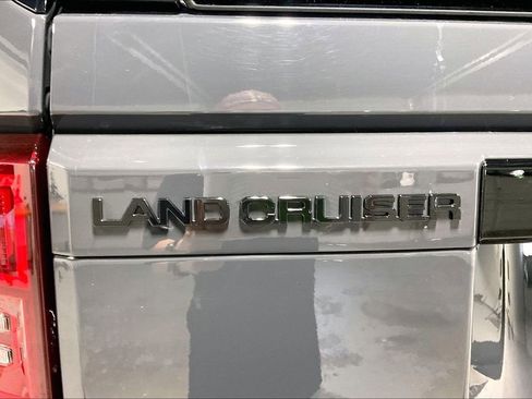 Used 2025 Toyota Land Cruiser AWD/4WD image 40
