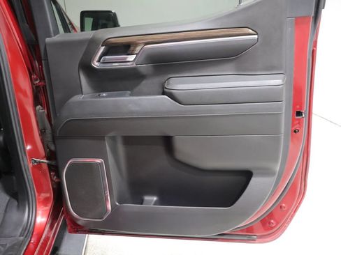 Used 2023 Chevrolet Silverado 1500 LT w/ Leather Package AWD/4WD image 22