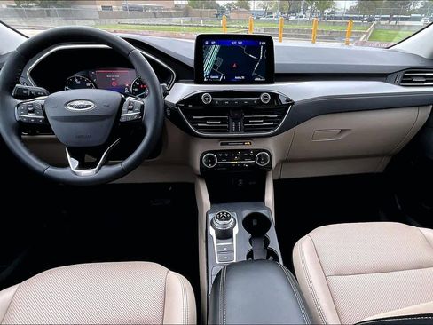 Certified 2022 Ford Escape SEL image 15