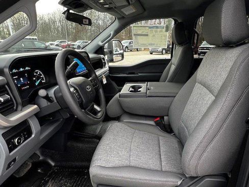 New 2026 Ford F450 XL w/ XL Chrome Package AWD/4WD image 12