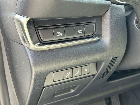 Certified 2025 MAZDA CX-30 AWD 2.5 S w/ Preferred Package image 8