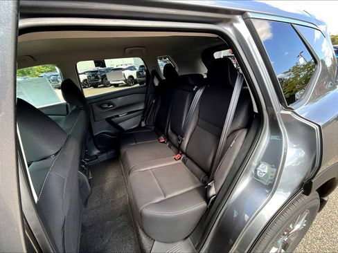 New 2026 Nissan Rogue S image 15