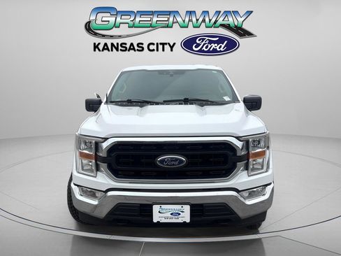 Used 2021 Ford F150 XLT AWD/4WD image 2