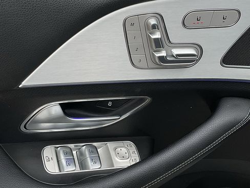 Used 2024 Mercedes-Benz GLE 350 4MATIC image 13