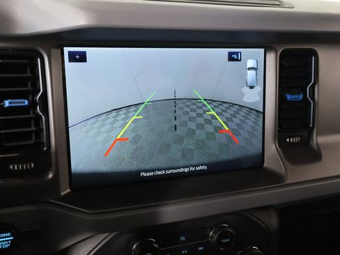 Used 2024 Ford Bronco Black Diamond AWD/4WD image 6