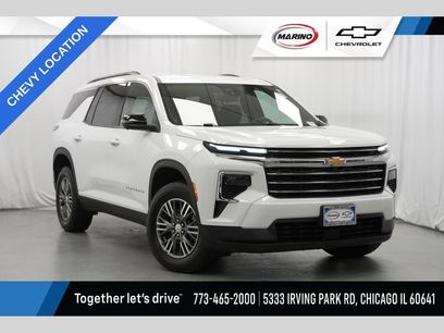 Used 2024 Chevrolet Traverse LT w/ Trailering Package