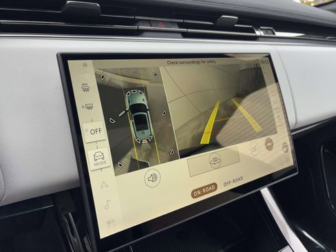 New 2026 Land Rover Range Rover Sport SE AWD/4WD image 19