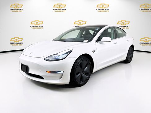 Used 2020 Tesla Model 3 Long Range AWD/4WD image 3