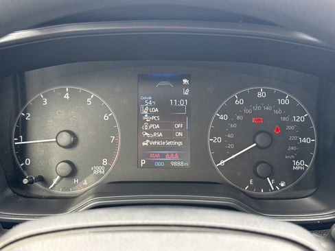 Used 2023 Toyota Corolla LE image 18