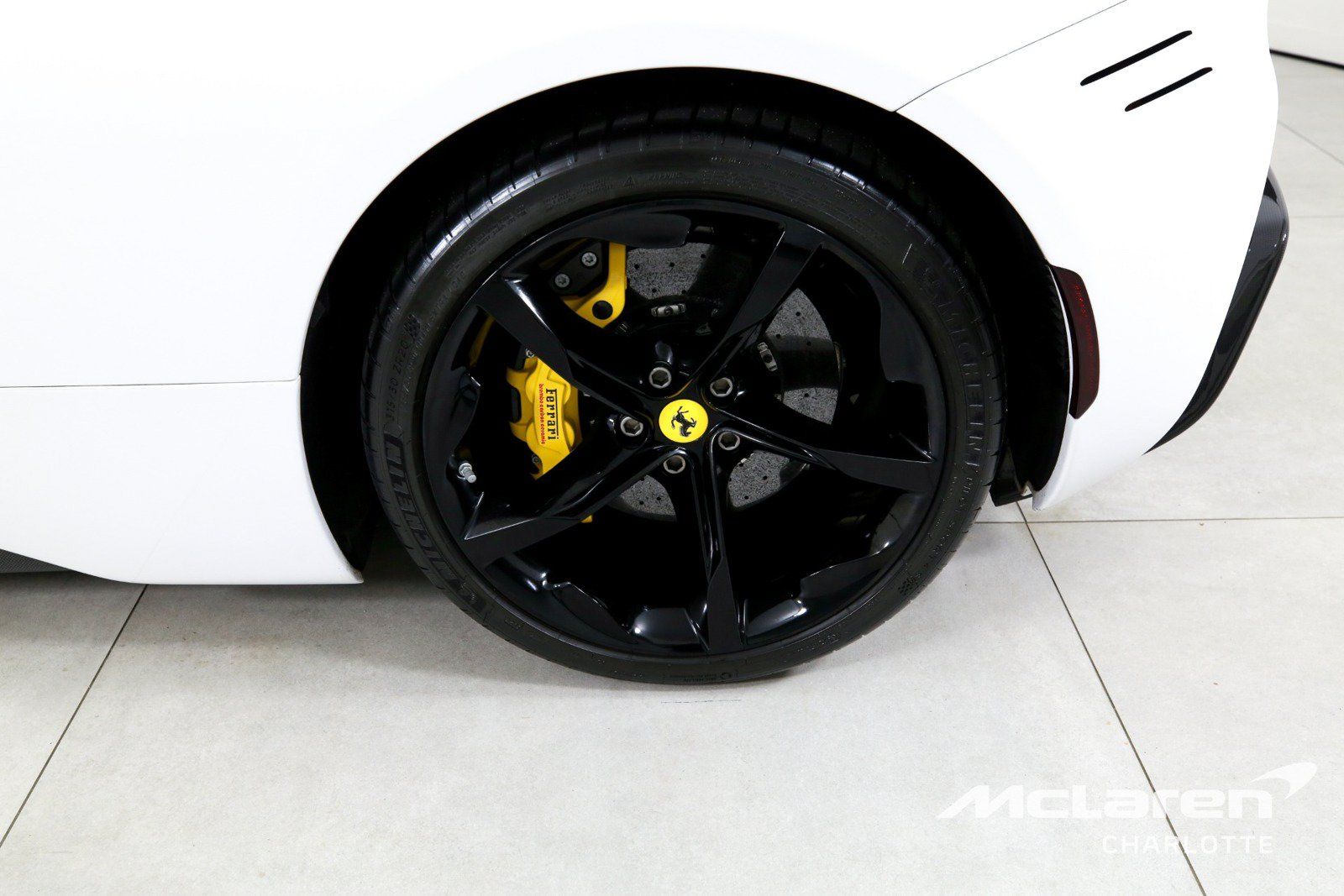 Used 2022 Ferrari SF90 Stradale AWD/4WD image 29
