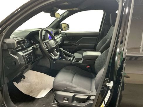 Used 2024 Toyota Tacoma SR AWD/4WD image 10