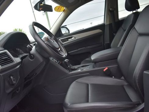 Used 2018 Volkswagen Atlas SE FWD image 22