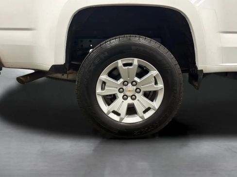 Used 2022 Chevrolet Colorado LT w/ Fleet Safety Package RWD image 26