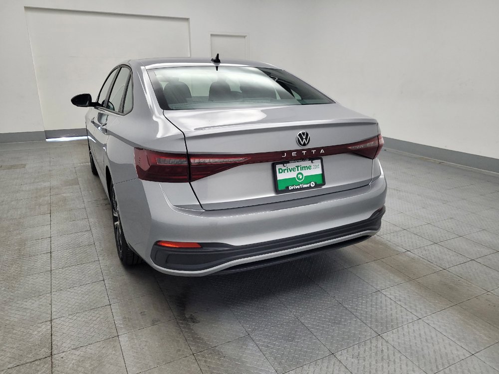 Used 2025 Volkswagen Jetta Sport FWD image 6