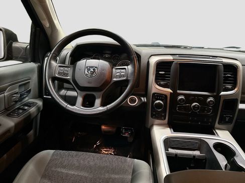 Used 2019 RAM 1500 Big Horn AWD/4WD image 25
