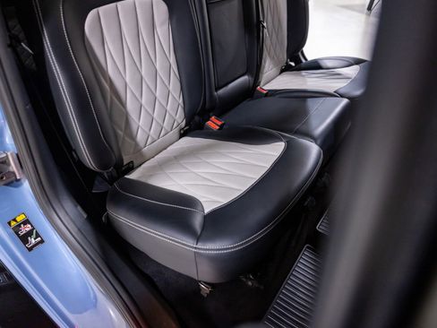 Used 2023 Mercedes-Benz G 63 AMG 4MATIC image 33