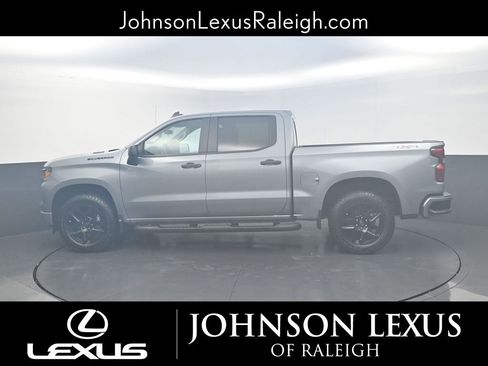 Used 2025 Chevrolet Silverado 1500 Custom w/ Turbomax Blackout Package image 8