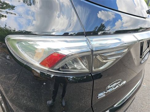 Certified 2023 Buick Enclave Avenir w/ Avenir Technology Package image 33