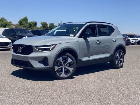 New 2026 Volvo XC40 B5 Plus w/ Protection Package Premier image 2