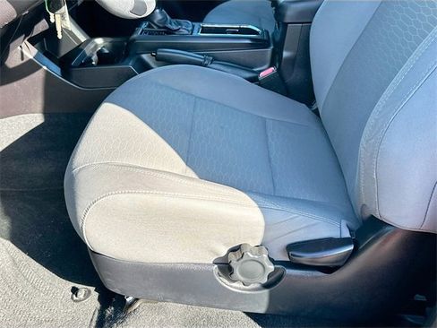 Used 2016 Toyota Tacoma SR image 18