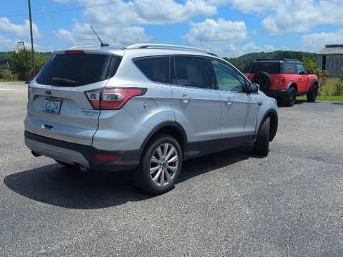 Used 2017 Ford Escape Titanium FWD image 12