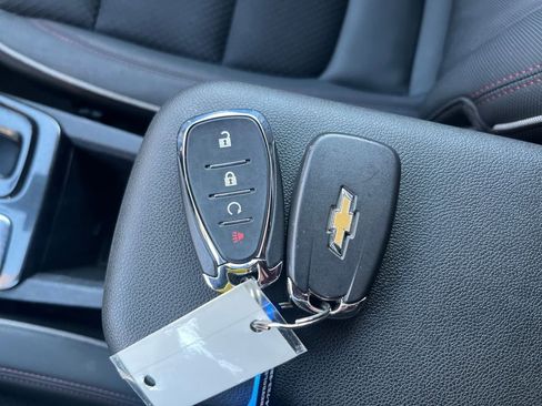 Used 2023 Chevrolet TrailBlazer RS image 31