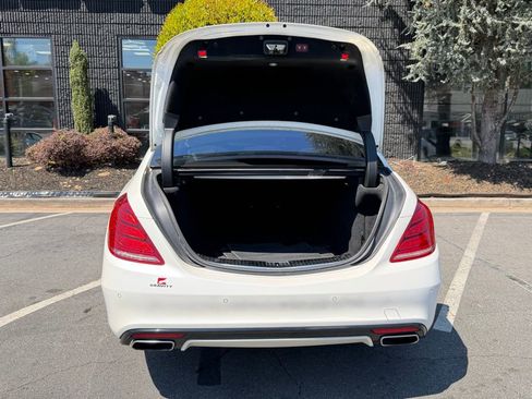 Used 2016 Mercedes-Benz S 550 Sedan image 17