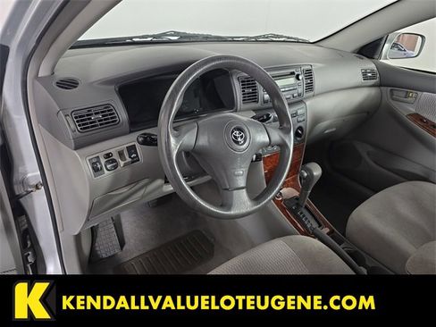 Used 2006 Toyota Corolla LE image 3