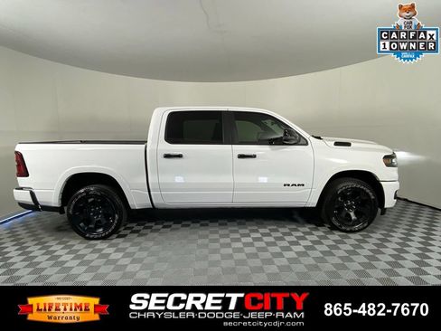 Used 2025 RAM 1500 Big Horn AWD/4WD image 8