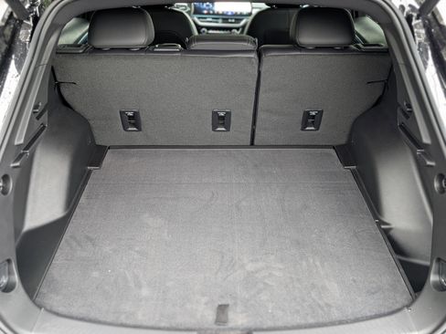 New 2025 Chevrolet Equinox EV LT image 30