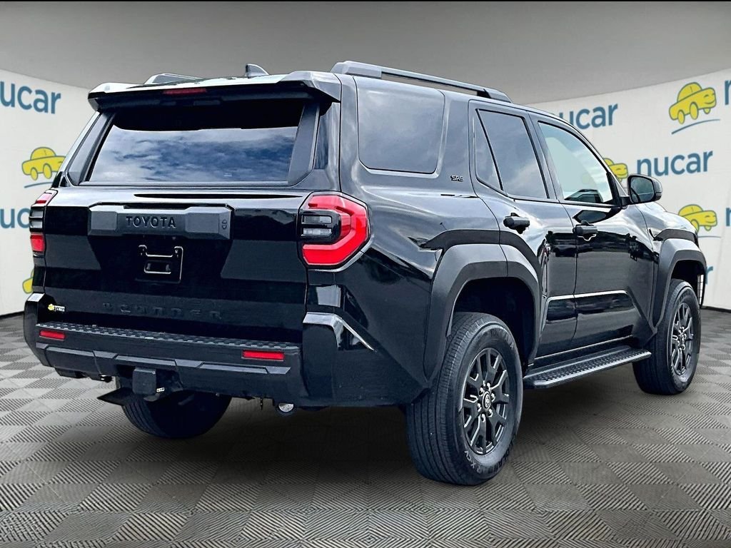 Used 2025 Toyota 4Runner SR5 AWD/4WD image 6