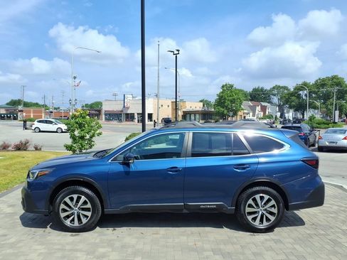 Used 2020 Subaru Outback Premium w/ Popular Package #1 AWD/4WD image 5