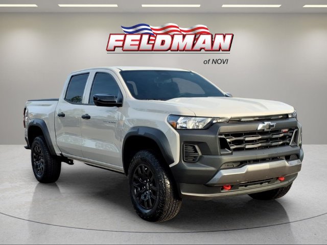 Used 2026 Chevrolet Colorado Trail Boss AWD/4WD image 8