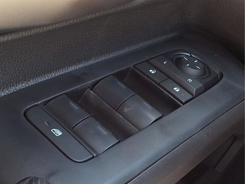 New 2026 Toyota Tacoma Limited AWD/4WD image 21