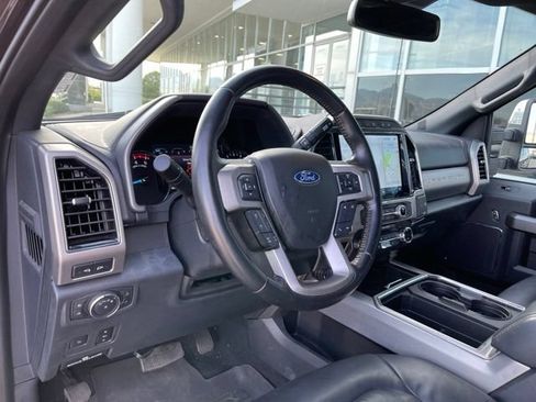 Used 2022 Ford F350 Platinum AWD/4WD image 7