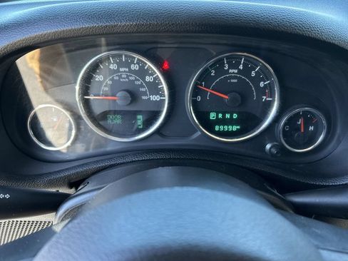 Used 2015 Jeep Wrangler Unlimited Sport AWD/4WD image 11