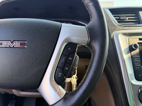 Used 2017 GMC Acadia Limited SLT FWD image 36