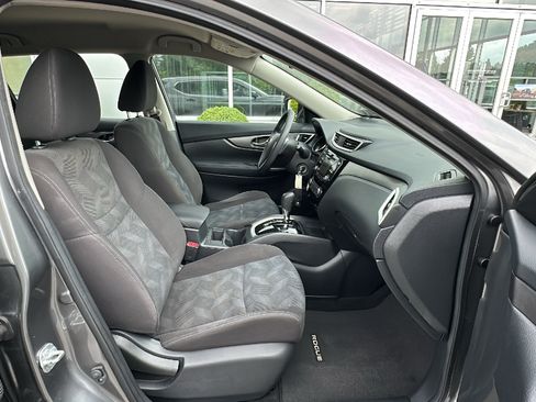 Used 2016 Nissan Rogue S AWD/4WD image 24