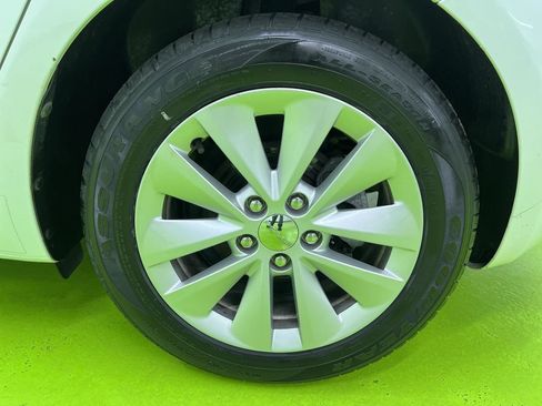 Used 2015 Dodge Dart Aero FWD image 15
