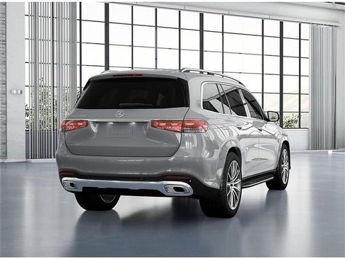 New 2026 Mercedes-Benz GLS 580 4MATIC image 23
