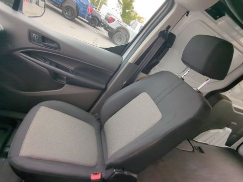 Used 2023 Ford Transit Connect XL image 17