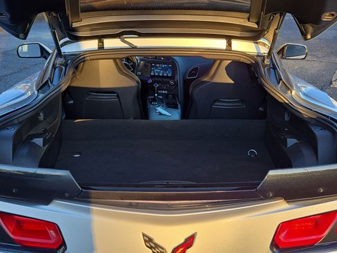 Used 2019 Chevrolet Corvette Grand Sport image 13