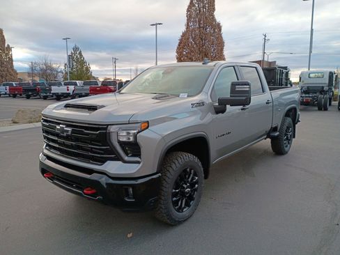 New 2026 Chevrolet Silverado 2500 LT w/ Trail Boss Package image 17