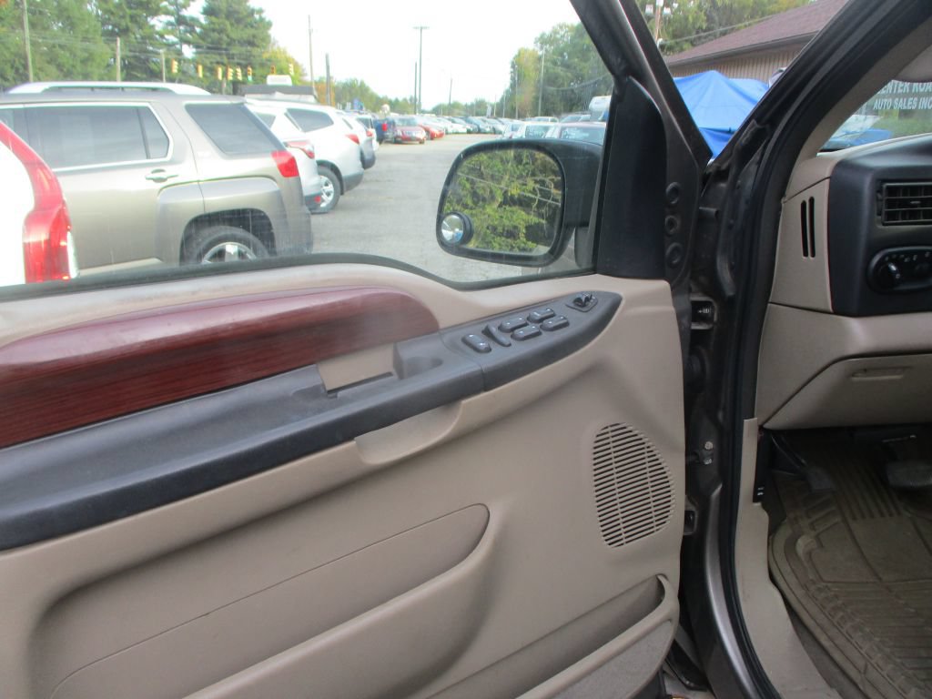 Used 2005 Ford Excursion Eddie Bauer AWD/4WD image 11