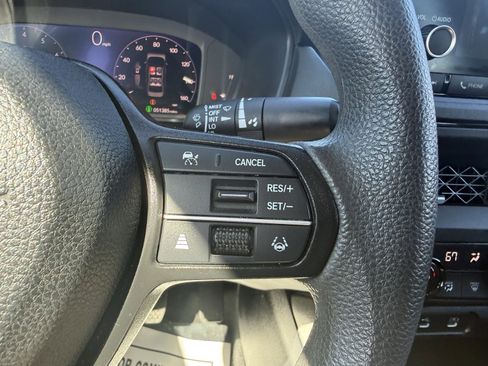 Used 2023 Honda Accord EX image 22